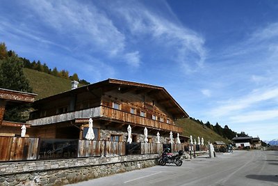 Ferienhaus auf der Alm mit Terrasse