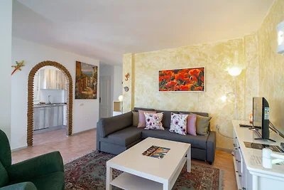 Villa in Nerja mit Meerblick-Terrasse