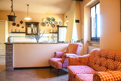 Geräumige Wohnung in einem Steinbauernhaus