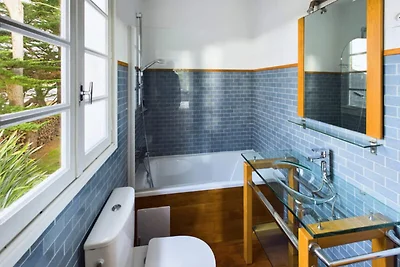 Haus auf der Insel Queffen mit Garten und...