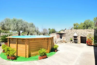 Haus in Llubí mit Pool und Blick auf die...