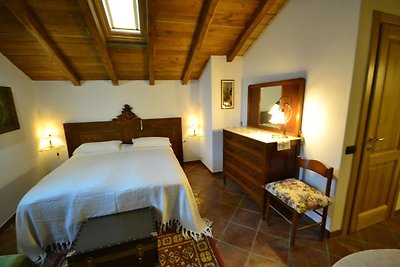 Scenic apartment in Vezzi Portio with private...