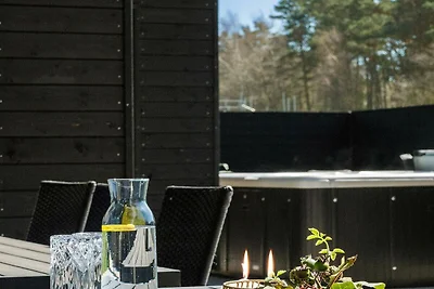 5 esrellas case en Aakirkeby