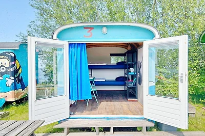 Gezellig klein wagentje van Almere Beach