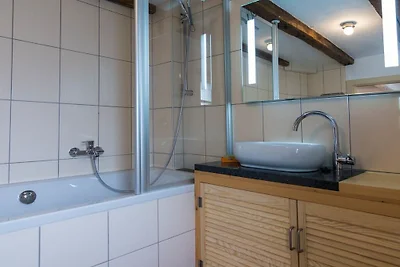 Ferienwohnung mit 2 Schlafzimmer