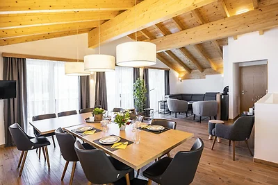 Chalet met uitzicht op de bergen in Wagrain
