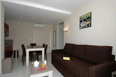 Appartement in Strandnähe in lebhaftem...