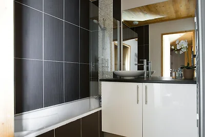 Apartment with Great Terrace near Piste &...