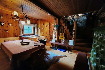 Idyllische hut met sauna