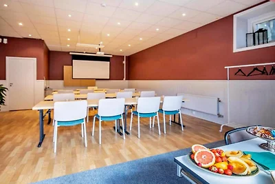 Schönes Hotelzimmer mit kostenlosem Frühstück