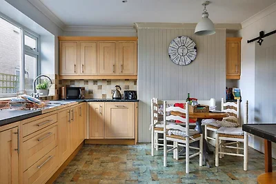 Cottage met 4 slaapkamers in Crimplesham, Gee...