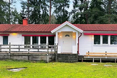 6 Personen Ferienhaus in PRÄSSEBO-By Traum