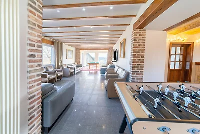 Soggiorno di gruppo con piscina, Chevron