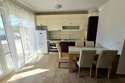 Apartment Mariner 1 with heated pool