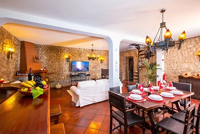 Villa in Carvoeiro in der Nähe von Rock Beach