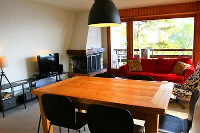 Freundliche Wohnung mit Bergblick