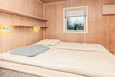 4 Personen Ferienhaus in Hals