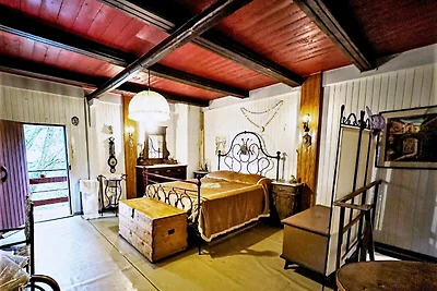 Tradizionale casa vacanze a Polino con...