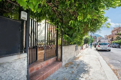 Wohnung in Palermo mit Parken und Grill