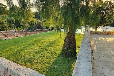 Trullo Milena con piscina privata a Fasano