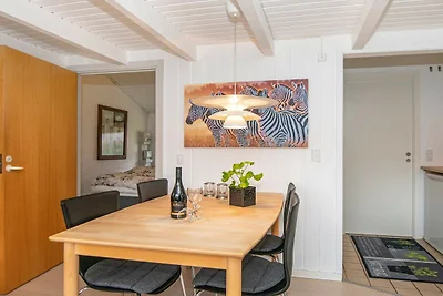 4 persone casa in un parco vacanze a Hemmet