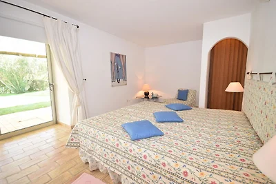 Schönes Ferienhaus in Odiáxere mit privatem...