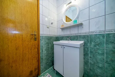 Apartments Anelić- Comfort One Bedroom Apartm...