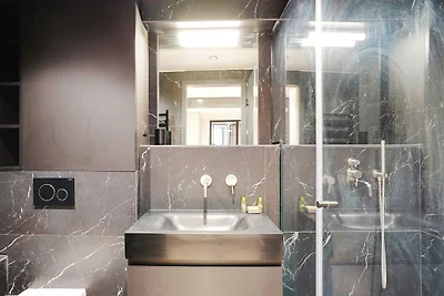 Stupendo appartamento - 4BR/8P - Mail