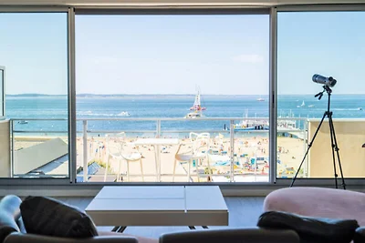 Geneviève auf dem Dach