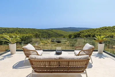 Villa in Labin mit Schwimmbecken