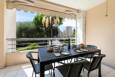 2-Zimmer-Wohnung in einer Residenz mit Swimmi...