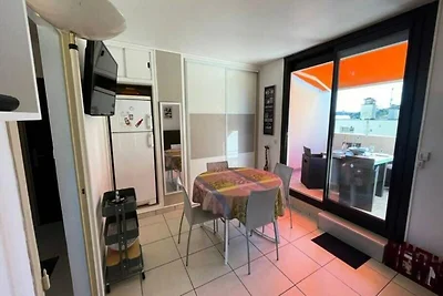 Wohnung in La Faviere nahe Strand