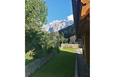 Graziosa casa di montagna con piscina...