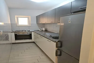 Wohnung in der Küstenstadt Grebastica