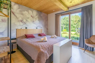 Attraktive und moderne Ferienvilla für 6...