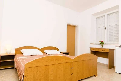Appartamento con balcone e vista mare