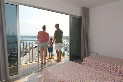 Apartment für 6 Personen mit Terrasse