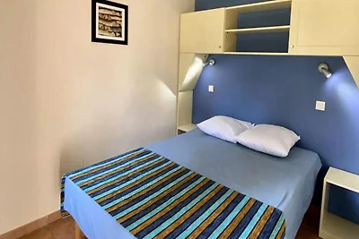 Appartement met zwembad vlakbij uitzicht op h...