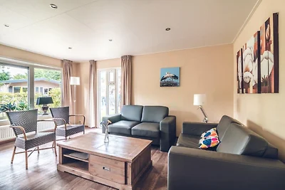 Bungalow in der Nähe des Seestrandes