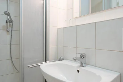 Vakantieappartement met balkon vlakbij de Oos...