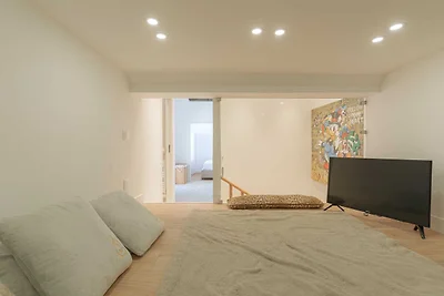1-Zimmer-Wohnung mit 3 Personen, Balkon, im H...