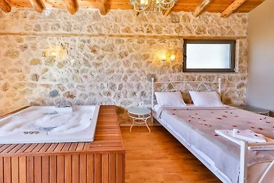 Finca in Kalkan mit Schwimmbecken