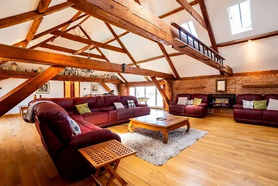 Lussuosa villa con sauna e vasca...
