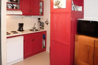 Appartement in Prébois met Boszicht