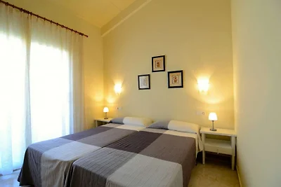 Ferienhaus in Estartit mit Balkon