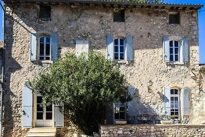 Häuser & Villen für 14 Personen