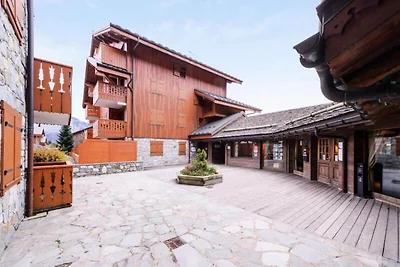 Chalet in Carroz mit Pool und Bergflair