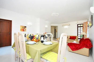 Villa ad Almancil con piscina privata