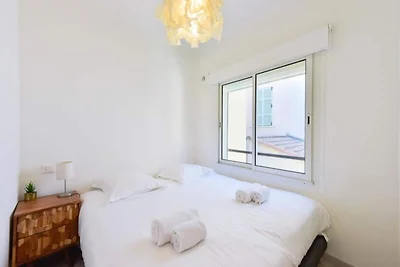 2-Zimmer-Apartment im Herzen von Cannes, 100...
