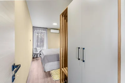 Wohnung in Kroatien am Meer mit Pool